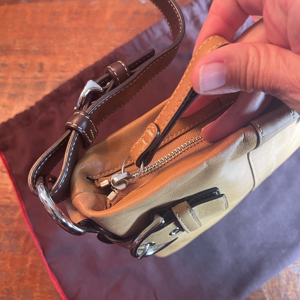 COACH SOHO Slim Mini Duffle bag - Picture 2 of 6